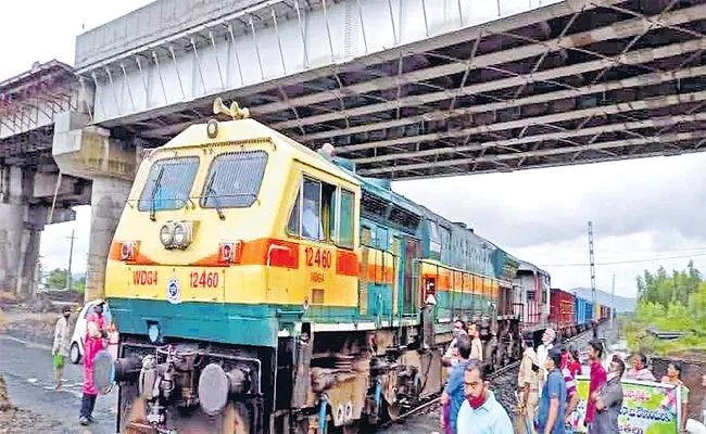 Trial Run Success Goods Traveling On Bhadrachalam Road To Sathupally - Sakshi