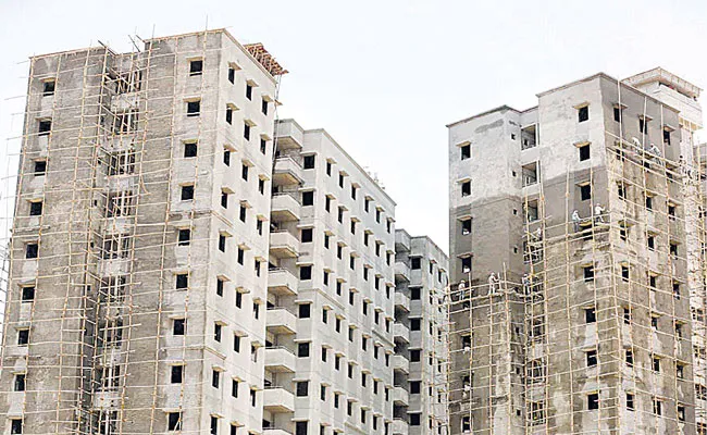 Sentiments in property market turns pessimistic in April-June - Sakshi