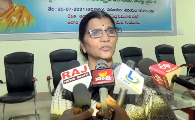 Lakshmi Parvathi Comments About Changing Telugu Akademi Name - Sakshi