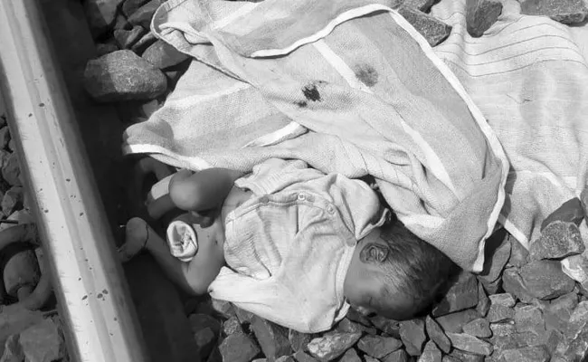 Infant Baby Deadbody Found On Railway Track In Vizianagaram - Sakshi