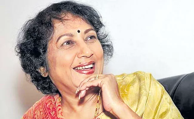 Veteran Tollywood actress Jayanthi passed away - Sakshi