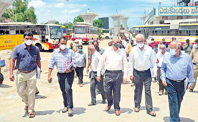 APSRTC Says Battery bus Services Start In Tirumala Soon - Sakshi