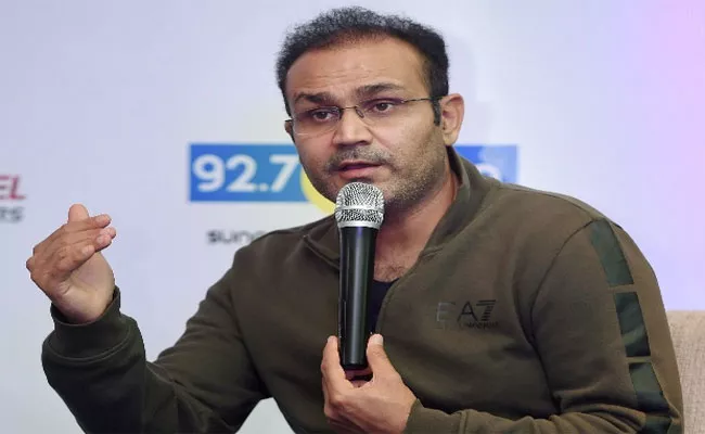 Virender Sehwag Named Indias Playing XI For T20 World Cup 2021 - Sakshi