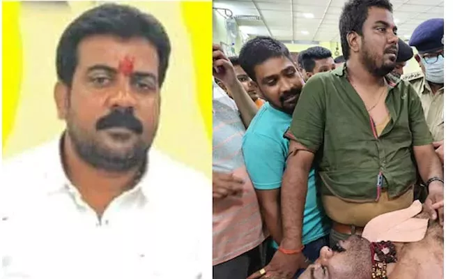 Gang Attack On Kathihar Mayor After His Take Last Breath - Sakshi