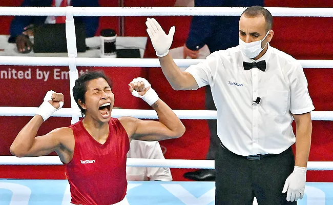 Tokyo Olympics: Lovlina Borgohain Enters SemiFinal In 69 Kg Boxing - Sakshi