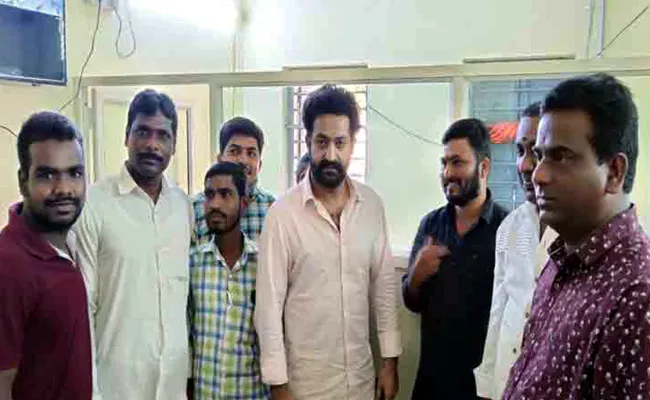 Jr NTR Spotted In Shanka Palli MRO Office, Pics Goes Viral - Sakshi