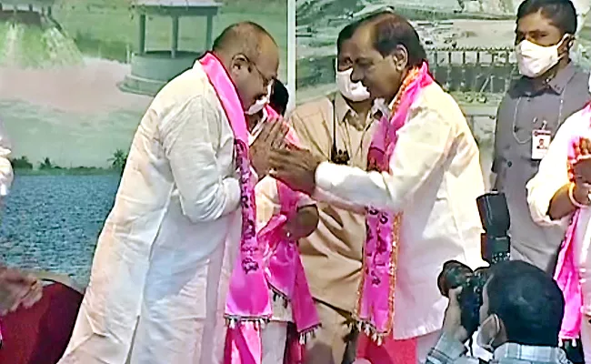 Ex Minister Peddireddy Joins TRS Party In The Presence Of CM KCR - Sakshi