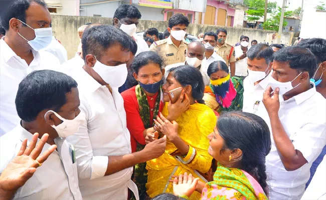 Nagar Kurnool: In Last Six Months Four Of A Family Lost Life - Sakshi