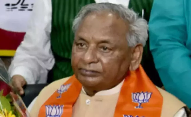 Ex-Uttar Pradesh Chief Minister Kalyan Singh In ICU, PM Calls His Son - Sakshi