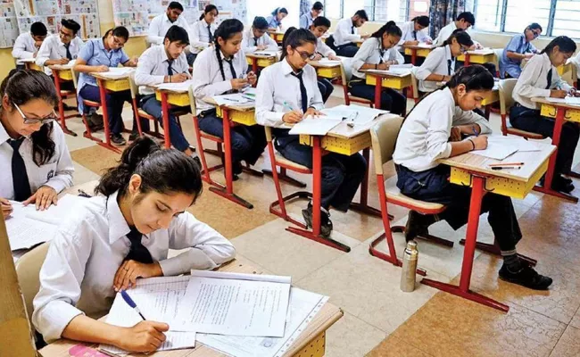 CBSE To Conduct Two Term-End Exams For Class 10, 12 - Sakshi