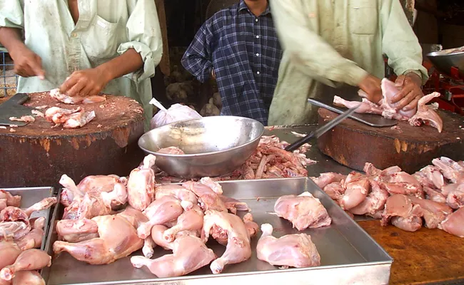 Chicken Rates All Time High In Srikakulam Markets - Sakshi