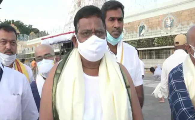 Minister Sri Ranganatha Raju Visit Tirumala - Sakshi