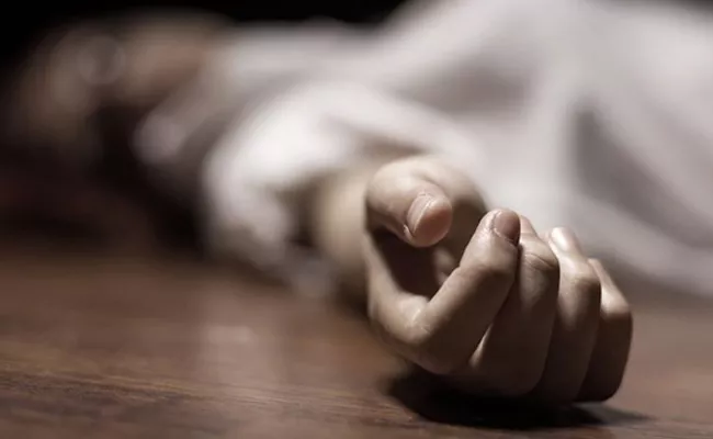 Missing Software Employee Found Dead Body In Kamareddy - Sakshi