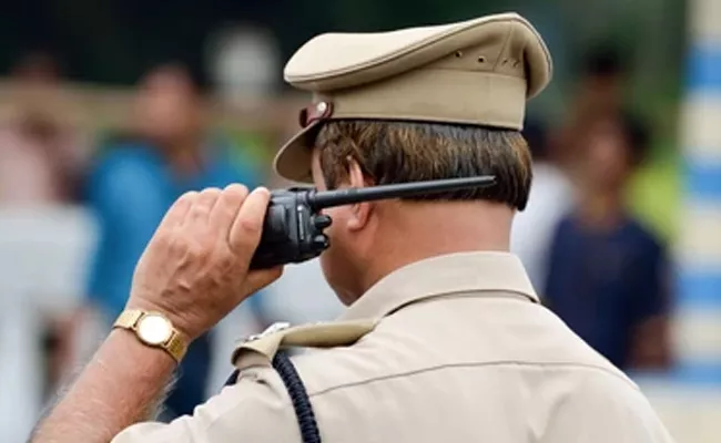 A Sub Inspector Encouraging And Doing Illegal Activities In Anantapur - Sakshi