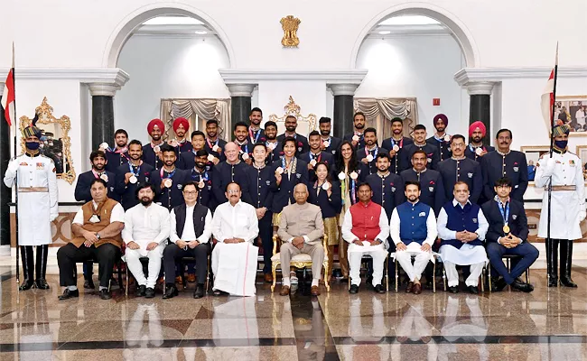 Ram Nath Kovind Host Tea For Indian Athletes Tokyo Olympics Rashtrapati Bhavan - Sakshi