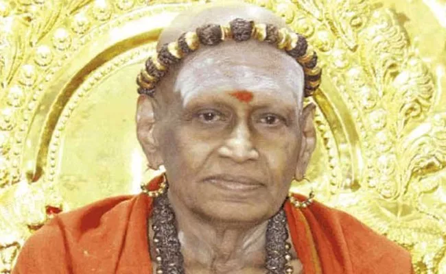 Madurai Adheenam pontiff passes away - Sakshi