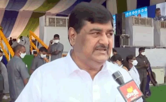 Dharmana Krishnadas Says Fake Documents Were Created In 9 Districts Of AP - Sakshi