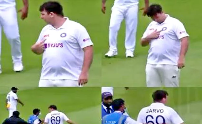 IND Vs ENG 2nd Test: Fan In Indian Jersey Enters Playing Area, Tries Convincing That He Plays - Sakshi