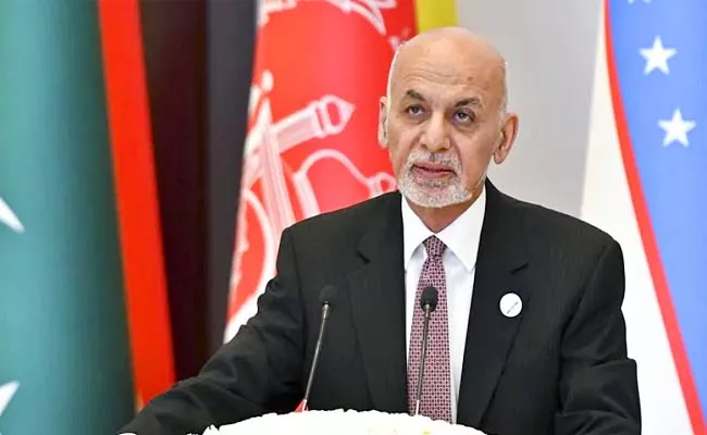 Russia Says Afghan President Fled With Cars Chopper Full Of Cash:Report - Sakshi