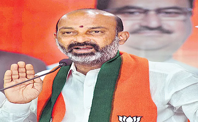 Independence Day 2021 Bandi Sanjay Flag Hoisting At Hyderabad BJP Office - Sakshi