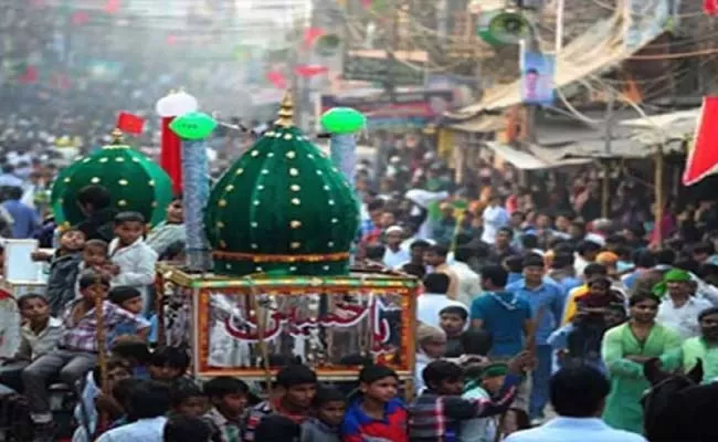 Muharram Festival Telangana Government Declared 20th August Is Holiday - Sakshi