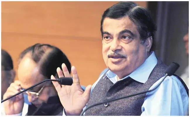 Vehicle Scrappage Policy To Boost Economy Says Nitin Gadkari  - Sakshi