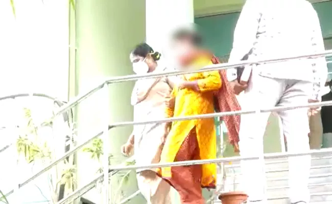 Gandhi Hospital: Missing Woman Safe Found In Hyderabad - Sakshi