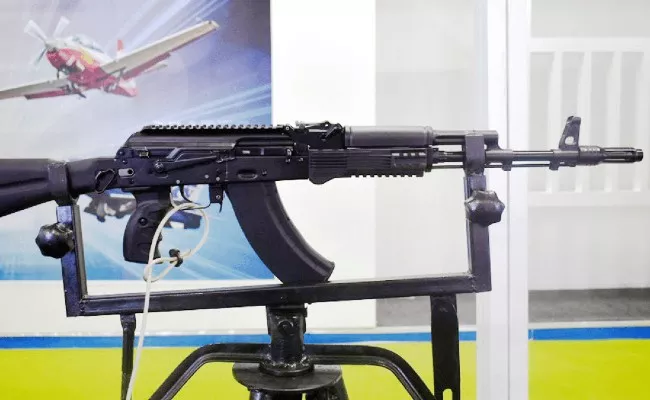 India To Buy 70000 Latest AK Rifles From Russia - Sakshi