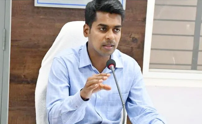 Collector Anudeep Fires On Sub Divisional Magistrate Inspection In Bhadrachalam - Sakshi