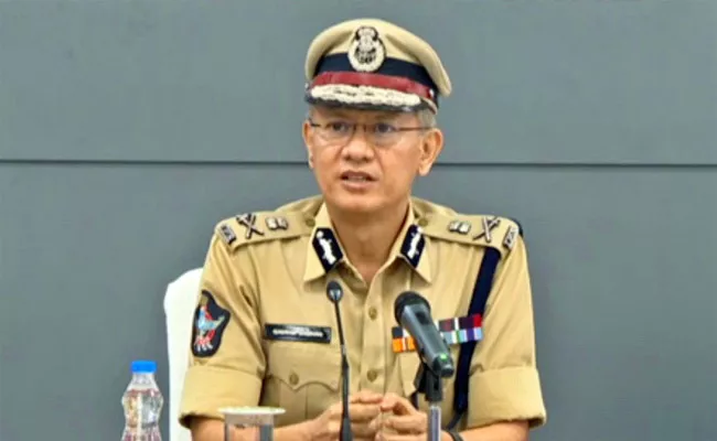 AP DGP Gautam Sawang Condolence On Srikakulam Incident - Sakshi