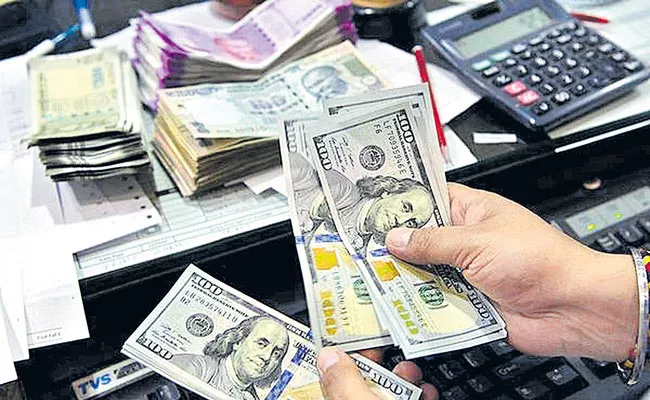 RBI forex reserves set to top 655 billion dollers by March 2022 - Sakshi