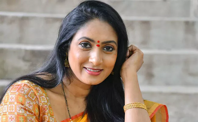 Actress Aamani Shares Emotional Incident When She Came To Industry - Sakshi