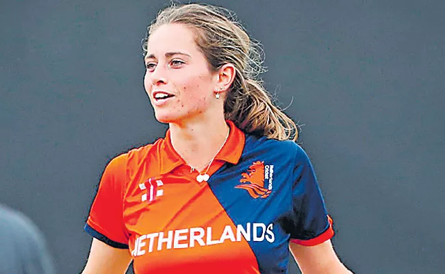 Female Bowler Frederique Overdijk World Record Taking 7 Wickets T20s - Sakshi