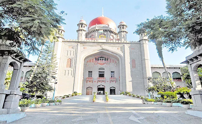 Telangana High Court Said The State And Central Governments Should Ensure That Ramappa Temple - Sakshi