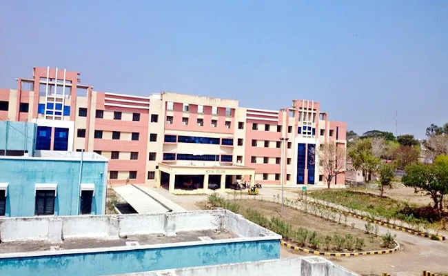 Outsourcing Staff Nurse Posts Illegal Recruitment In RIMS Hospital At Adilabad - Sakshi