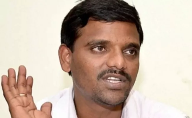 Notices to Teenmar Mallanna Alias Naveen - Sakshi