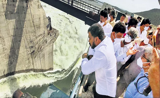 Anilkumar Yadav Visits Pulichintala Project For Gate Damage - Sakshi