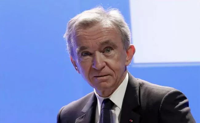 Louis Vuitton Chief Bernard Arnault Overtakes Jeff Bezos As World Richest Person - Sakshi