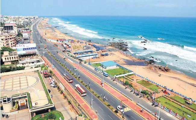 Restrictions Imposed On Entry Into Visakha Beach Road From August 7th - Sakshi