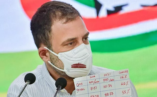 Rahul Gandhi Demands PM Modi Why The price Of Cooking Gas Is Going Up - Sakshi