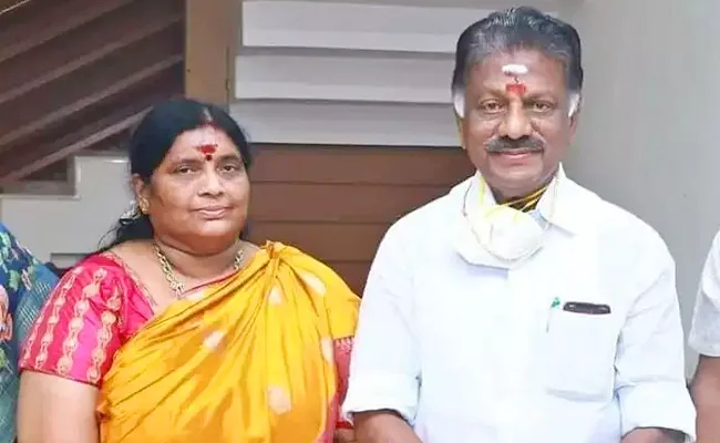 Tamil Nadu Former  CM Panneerselvam Wife Passes Away  - Sakshi