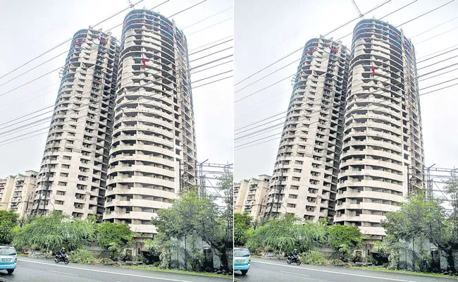 Supreme Court orders Supertech to raze two Noida towers in months - Sakshi