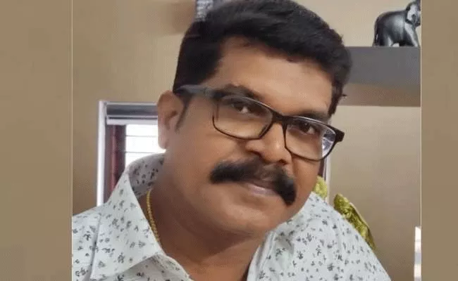 Popular Kerala TV actor Ramesh Valiyasala Commits Suicide At 54 - Sakshi