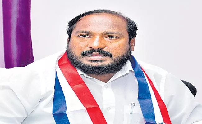 Telangana Government Should Pay For The Course Fee For Everyone: Jajula Srinivas Goud - Sakshi