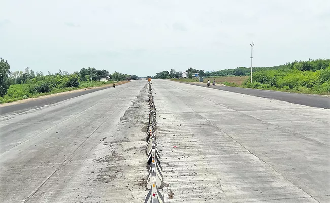 Runways at two places on the national highway in Prakasam district - Sakshi