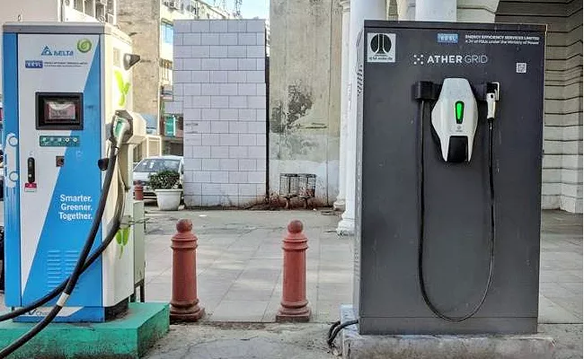 Ather Energy Adds 200 Fast Chargers For Electric Scooters Across India - Sakshi