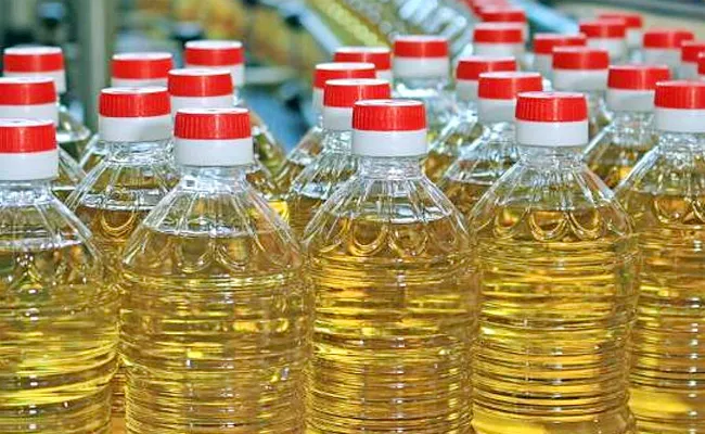 Centre Says Wholesale Edible Oil Prices Showing Declining Trend - Sakshi