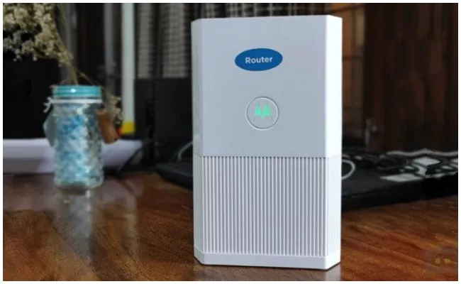 Motorola MH7020 mesh WiFi system review - Sakshi