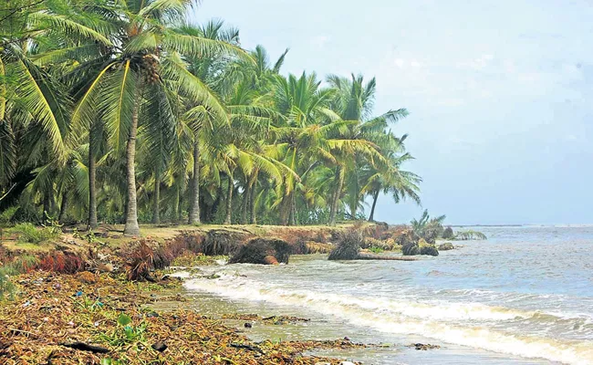 Ocean looming over Chinagollapalem island Andhra Pradesh - Sakshi