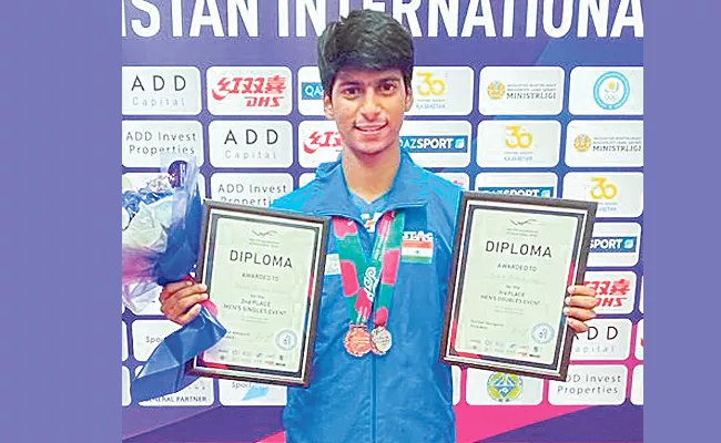 Snehit Sudhanshu Win men's doubles bronze at Kazakhstan International Open - Sakshi